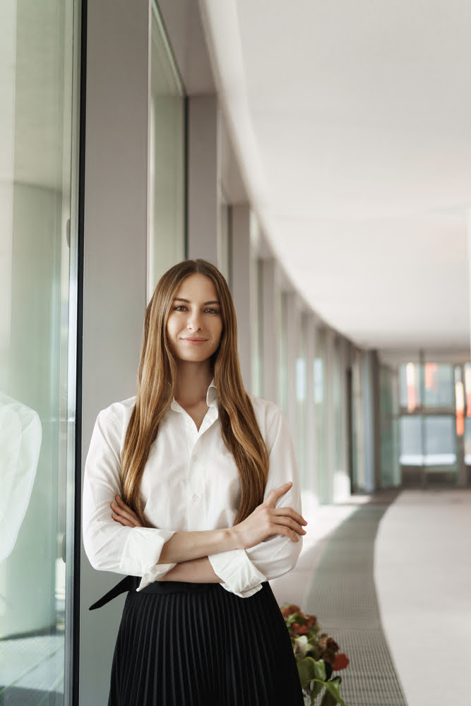 Vertical,portrait,of,happy,smiling,businesswoman,,young,girl,applied,job